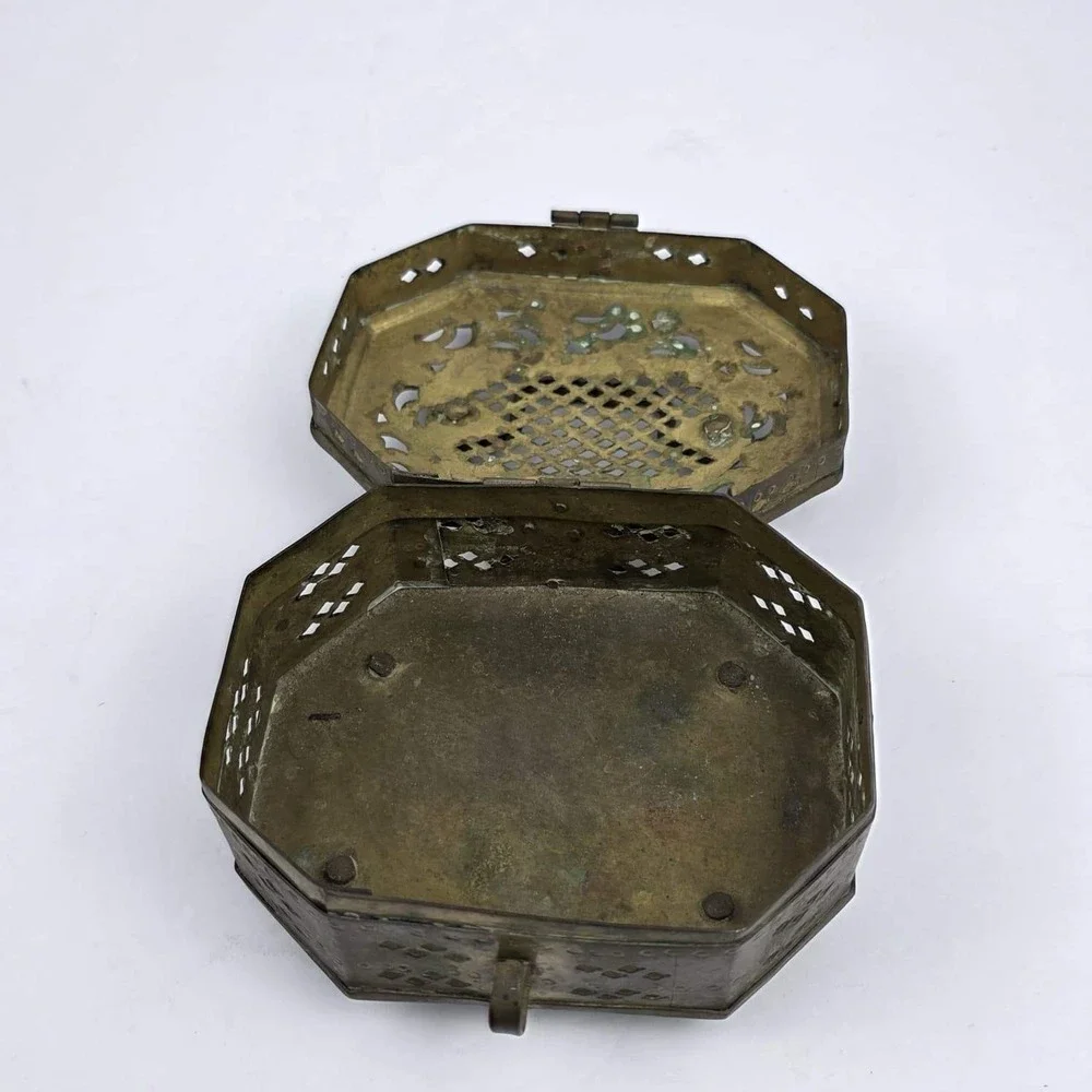 Antique Brass Cricket Box Octagon Ornate Pierced Metal Trinket Case